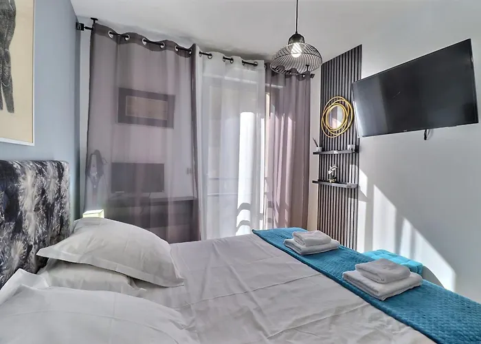 Casa Simona - View Of The Gulf Of Ajaccio (Corsica)